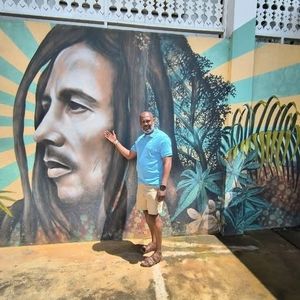 Meet your Posher, Roderick